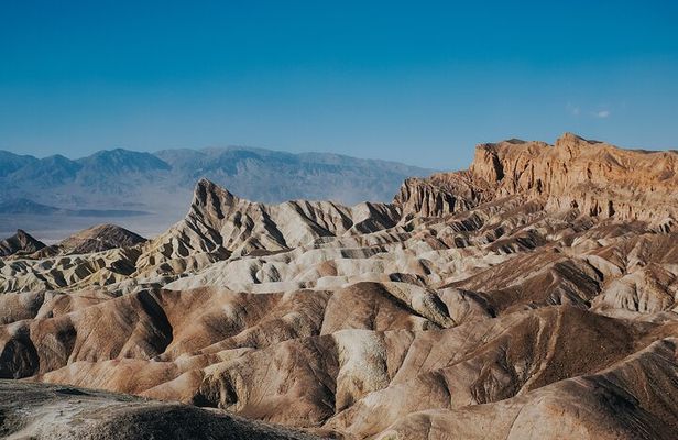 Death Valley Full Day Private Tour & Hike