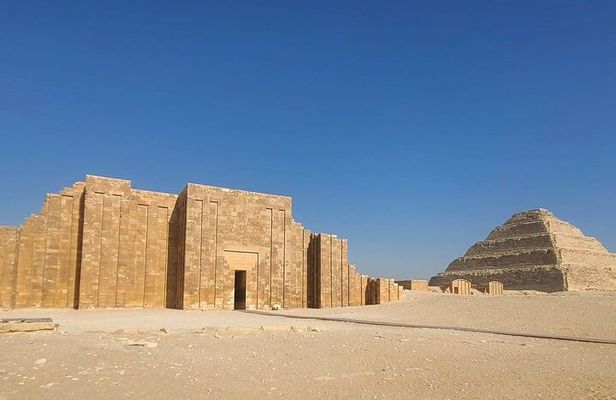Private Full Day Guided Tour of Memphis to Saqqara and Dahshur