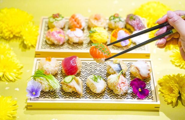Sushi Making Experience in Shinjuku【Temari】
