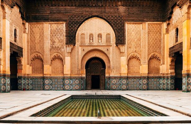 Marrakech: Ben Youssef & Secret Garden & Souks Guided Tour
