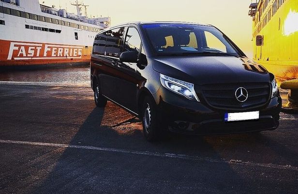 Limousine Service from Athens City to Acropolis.
