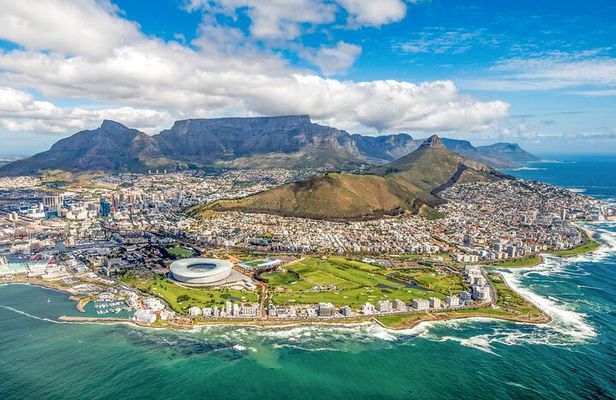 Vineyard Voyages Private Tour in Cape Town to Stellenbosch