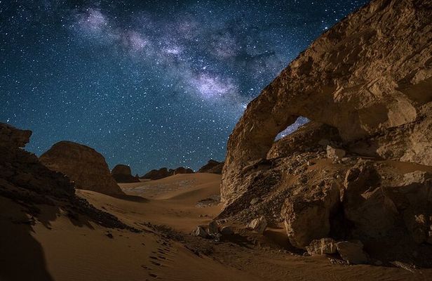 2 Days White Desert Tour in Egypt