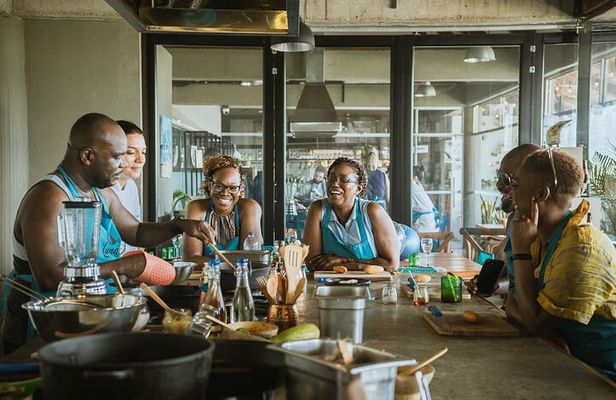 Cartagena Cooking Class with Local Chef (Small Group Experience)