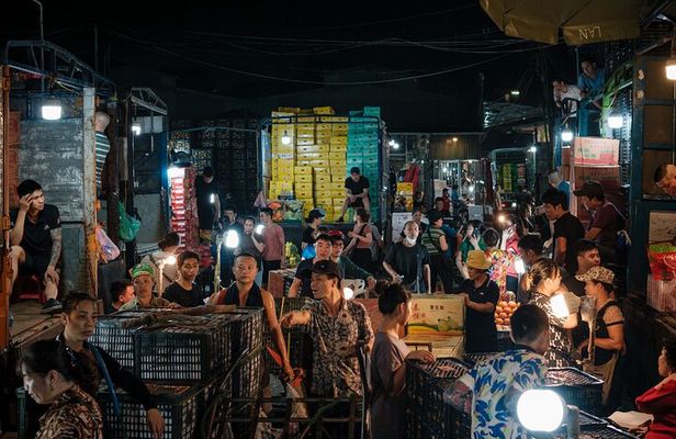Hanoi by Night Photo Tour