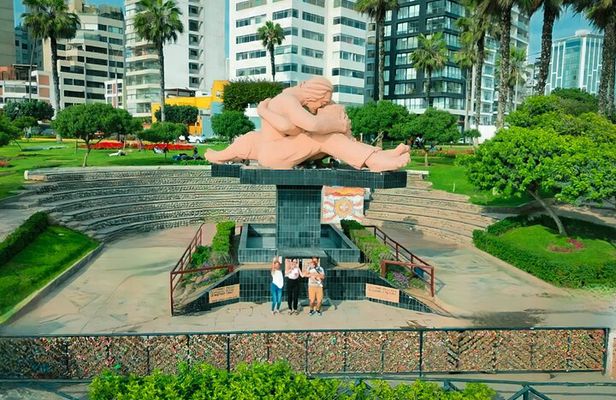 2-Hour Private Tour of Miraflores with Drone Video Included