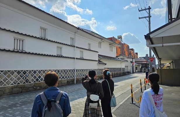 Hiroshima Saijo Sake Tasting, Hiking and Lunch Private Bus Tour