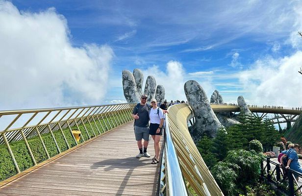 Ba Na Hills Avoid Crowd, Local Food Lunch & Easy Marble Mountain