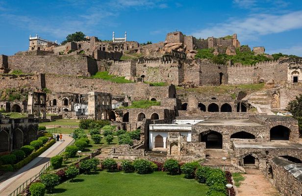 Golconda Heritage Half Day Guided Private Tour