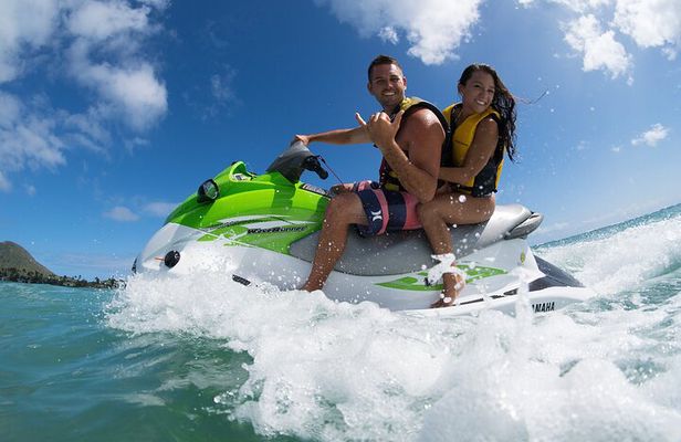Parasailing and Jetski Experience in Maunalua Bay