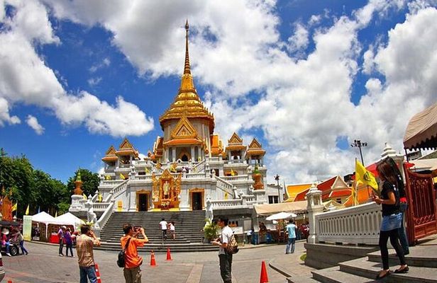 Halfday Join Bangkok City and Temple Tour with Selfie Spots