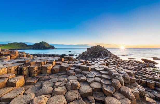 Enchanted Shores: Belfast to Giant’s Causeway
