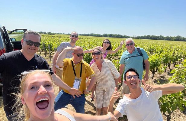 Loire Valley Tour from Amboise Vouvray Wine Tasting
