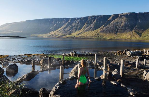 Hvammsvík Hot Spring with Return Transfers from Reykjavík