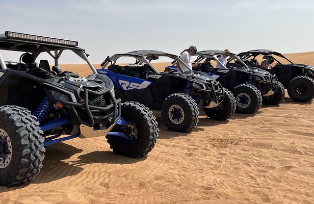 Can am Maverick X3 XRS Turbo RR - Best Dune Buggy Dubai 