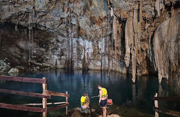 Chichen Itza Shuttle from Cancun w/ Hotel pick up