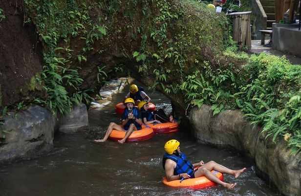 Ubud Cave Tubing Adventure with Guide and Lunch