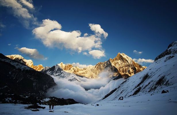 Annapurna Base Camp Trek 11 Days Full Package