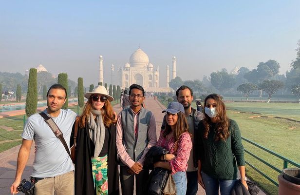 Full Day Private Taj Mahal Tour by Superfast Train from Delhi