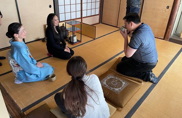 Exclusive Tea Ceremony & Wagashi Cooking opposite Kansai airport