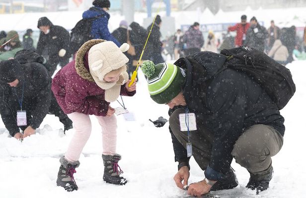 Ice Fishing Festival - Hwacheon Sancheoneo & Pyeongchang Trout