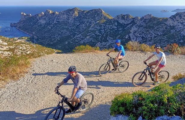 Calanques Trilogy Electric Bike Tour from Marseille