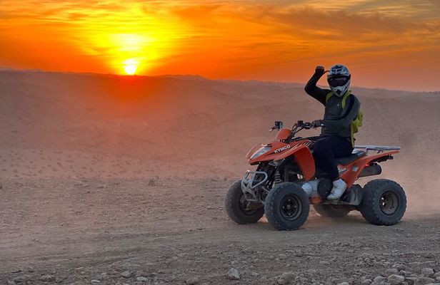 Agafay Desert: Quad Bike, Camel Ride and Dinner Show in Marrakech