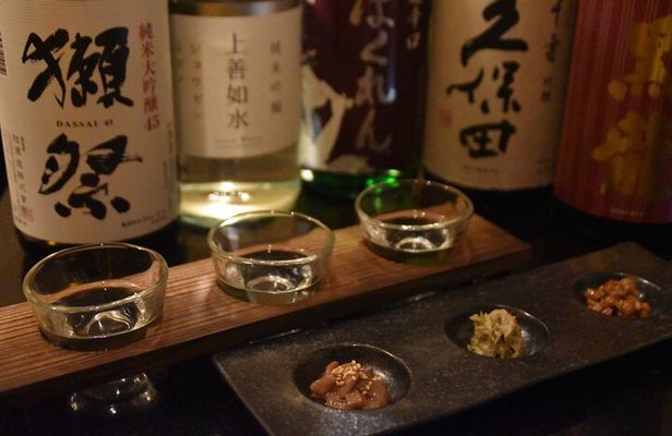 Experience Comparing Sake and Delicacies in shinjyuku