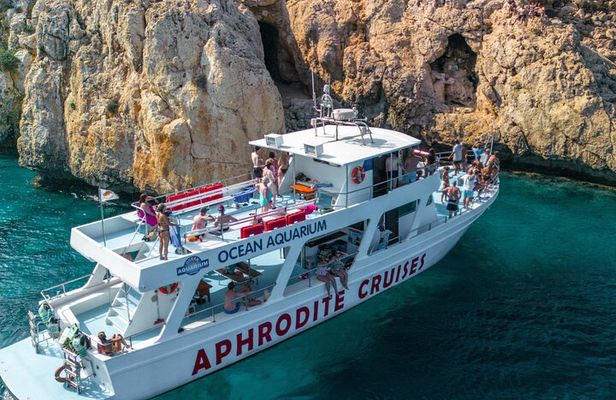 "Aphrodite I Cruises" trip to Blue Lagoon & Turtle Cove
