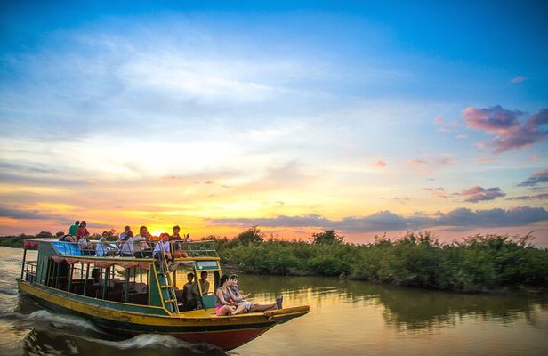Private Boat from Battambang to Siem Reap via Tonle Sap Lake