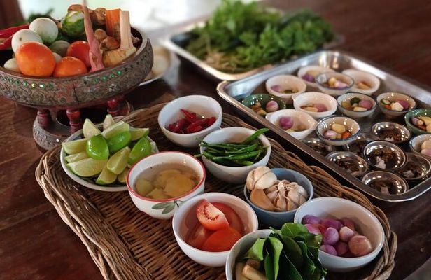 Traditional Thai Cooking Class with Smart Cook