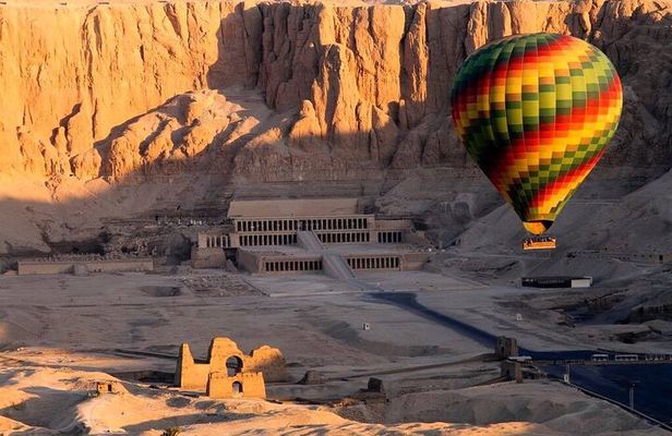 Sunrise Hot Air Balloon Ride over Luxor West Bank
