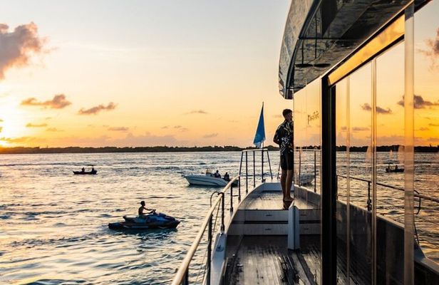Sunset Cruise Party - All-Inclusive Experience