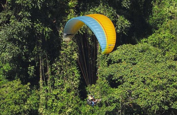 Paragliding and River Tubing private experience from Guatape