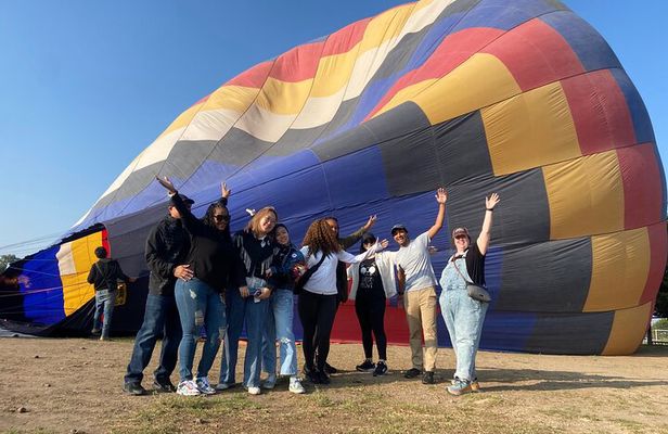 Balloon Flight with Cave Breakfast and CDMX Round Trip