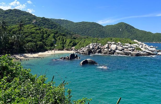 Tayrona Park Private Day Tour to Cabo San Juan, Hike and Beach