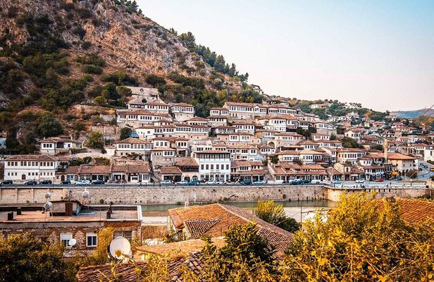 Berat - Unesco Heritage & Wine Tasting, Private Tour