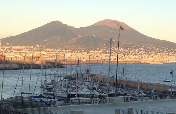 Naples city tour
