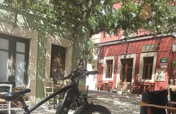 Full Day - Ecobike - Discover old villages & Wine tasting