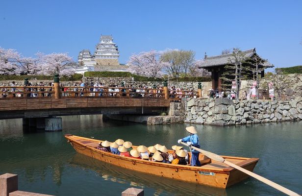 World Heritage Himeji Castle & Sake Breweries Private Tour