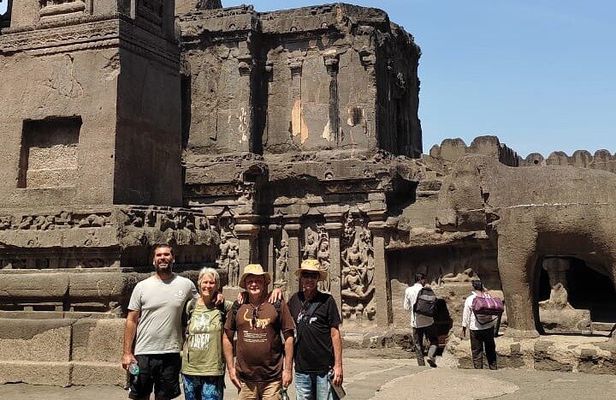 The Best of Ellora & Aurangabad in One Day