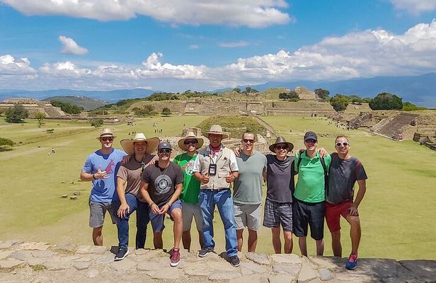 4 Day Oaxaca Excursion with Transfer included