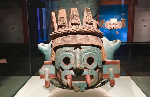 Templo Mayor: The Mexica (Aztec) ceremonial center.