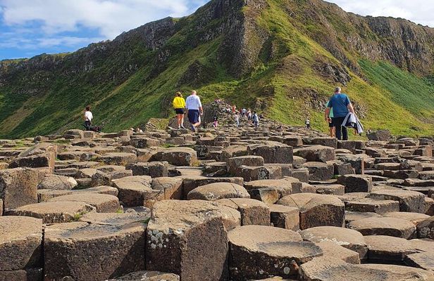 Five Star Giant's Causeway Luxury Private Tour from Belfast