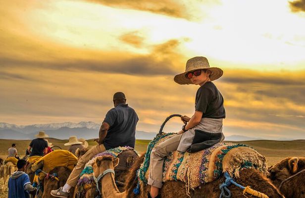 Agafay desert - Quad, camel, and dinner show