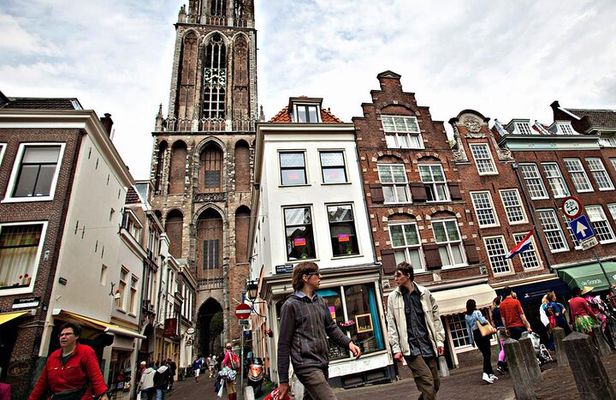 Historical Utrecht: Private Tour with Local Guide