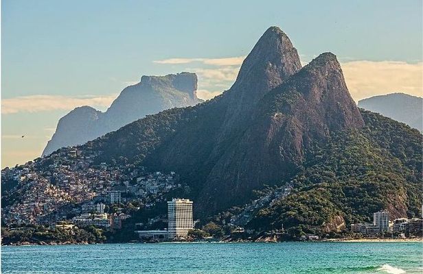 2h30 circuit in the Vidigal Favela