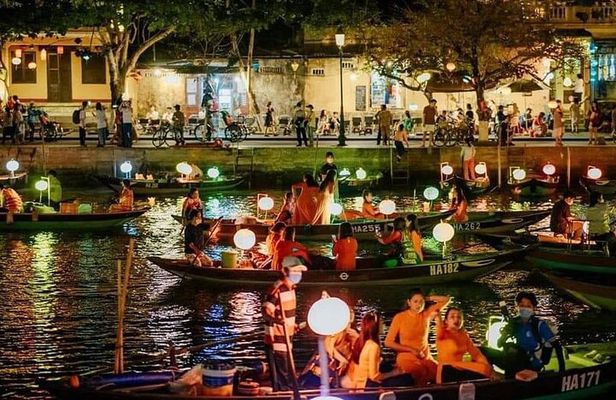 HoiAn Walking Tour with RiverBoat-Night Market-Colourful Lantern
