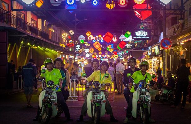 Street Food Tour by Scooter in Siem Reap