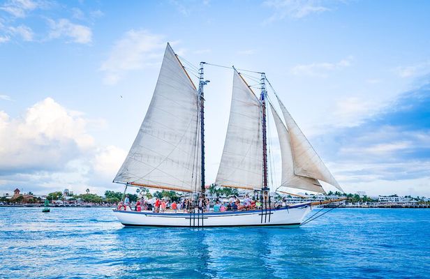 Schooner Appledore Day Sail with Full Bar in Key West
